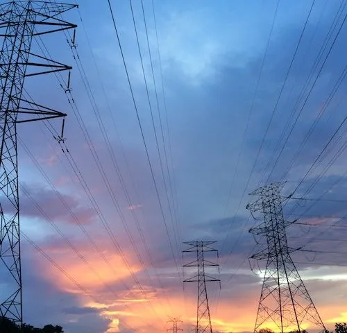Zdjęcie 1000 kWh ile to kW - jak obliczyć zużycie energii i uniknąć kosztów