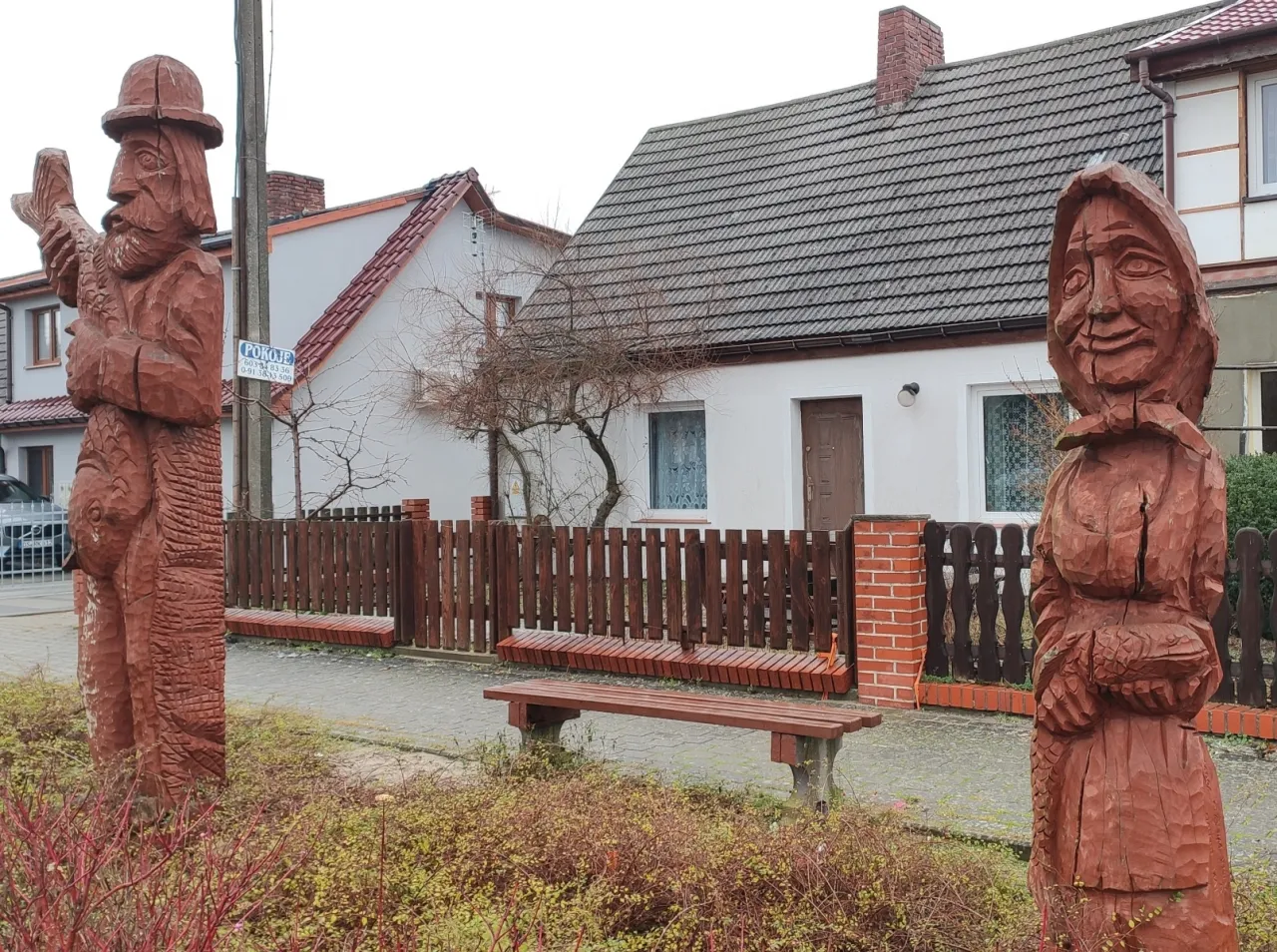 Zdjęcie Dziwnów latem: Przewodnik po najlepszych atrakcjach i miejscach