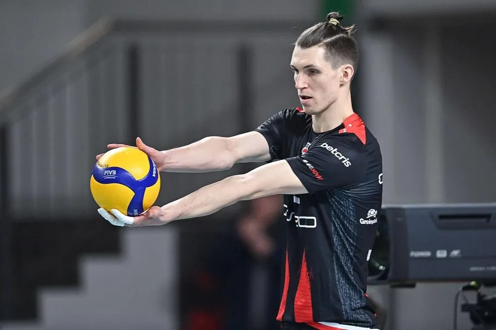 Zdjęcie Maciej Muzaj: zarobki i majątek polskiego siatkarza w 2025