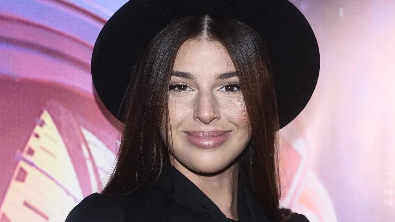 Zdjęcie Czy modelka może mieć blizny? Jak blizny wpływają na karierę modeli