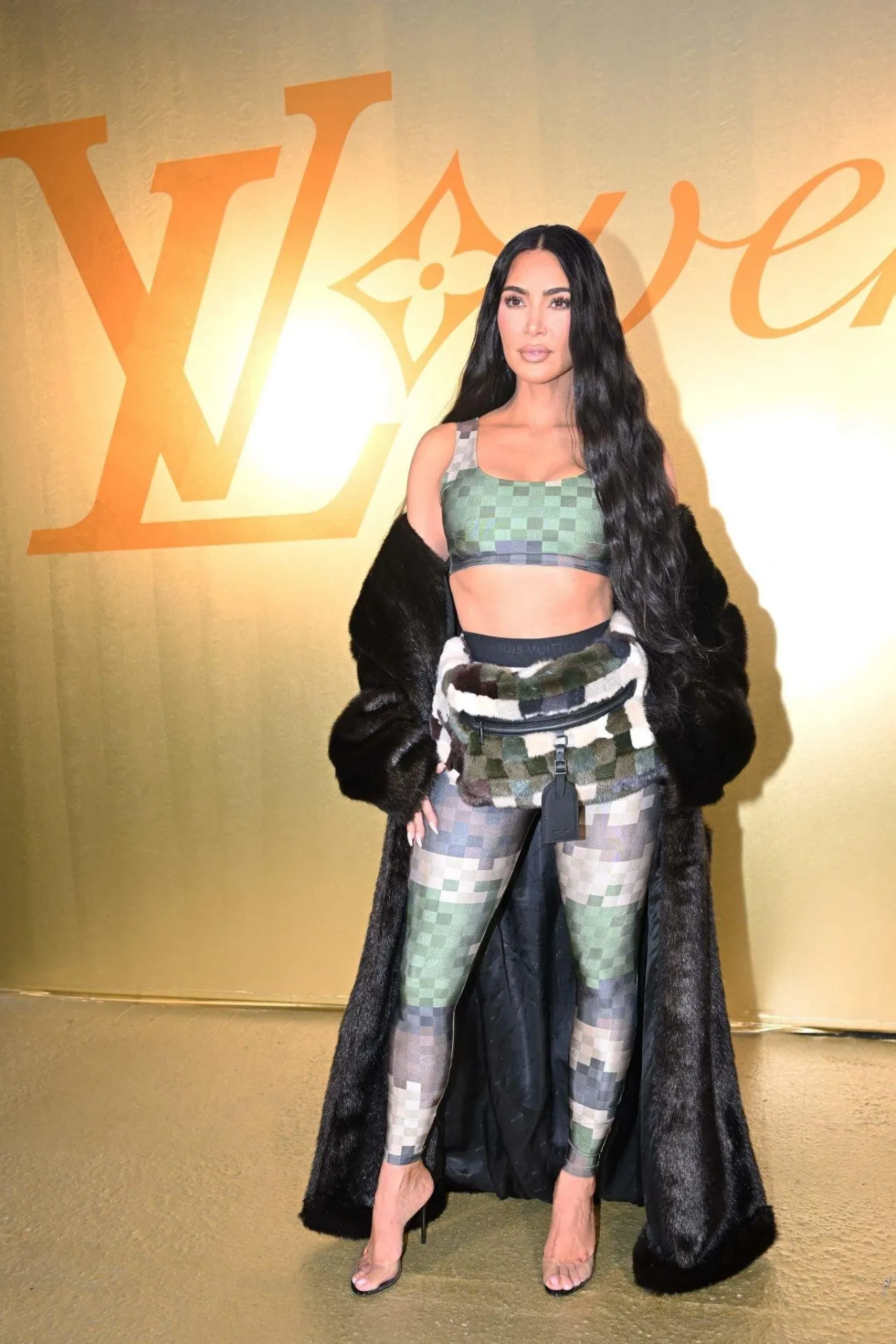 Zdjęcie Kim Kardashian i Louis Vuitton: Zaskakujące połączenia w modzie