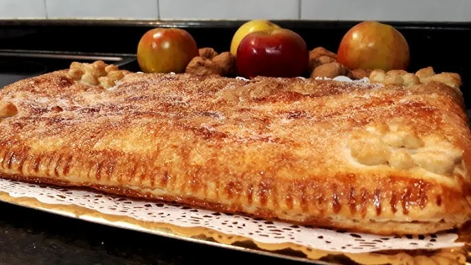 Zdjęcie Deliciosa empanada de manzana y hojaldre: fácil y rápida de hacer