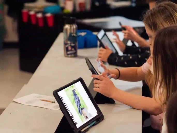 Zdjęcie Tablets im Unterricht: Vorteile und Nachteile, die Sie kennen sollten