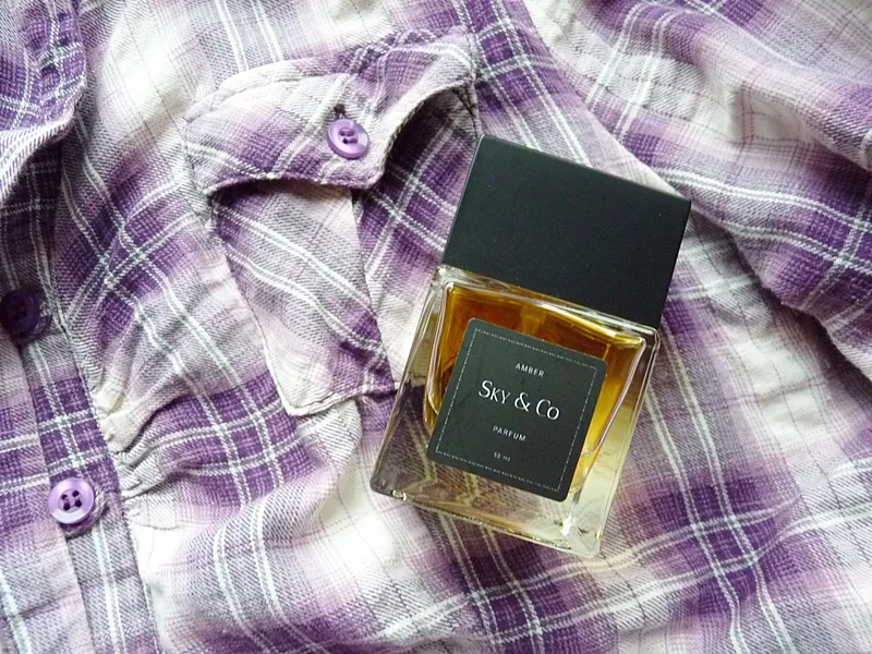 Zdjęcie Amber Sky Ex Nihilo: Opinie, cena, trwałość czy warto kupić?