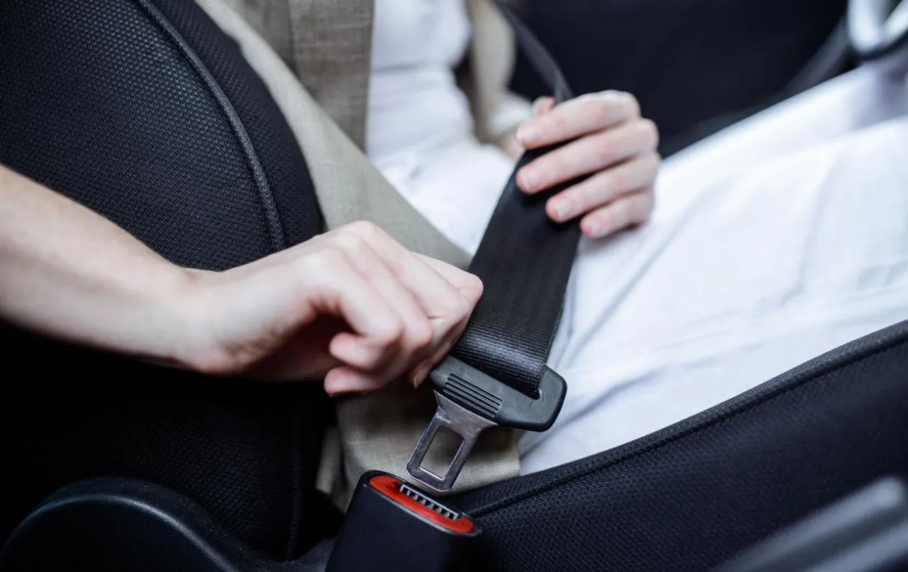 Zdjęcie Ile kosztuje wymiana pasów bezpieczeństwa? Zobacz, co wpływa na cenę