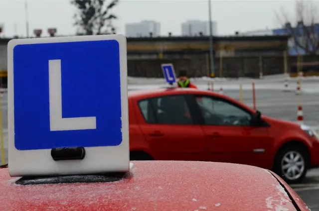 Zdjęcie WORD Poznań: Jakie są opinie o pojazdach i egzaminach w WORD Poznań?