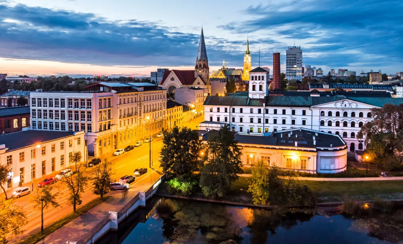 Zdjęcie Odkryj atrakcje w okolicach Łodzi: Pomysły na weekendowy wypad