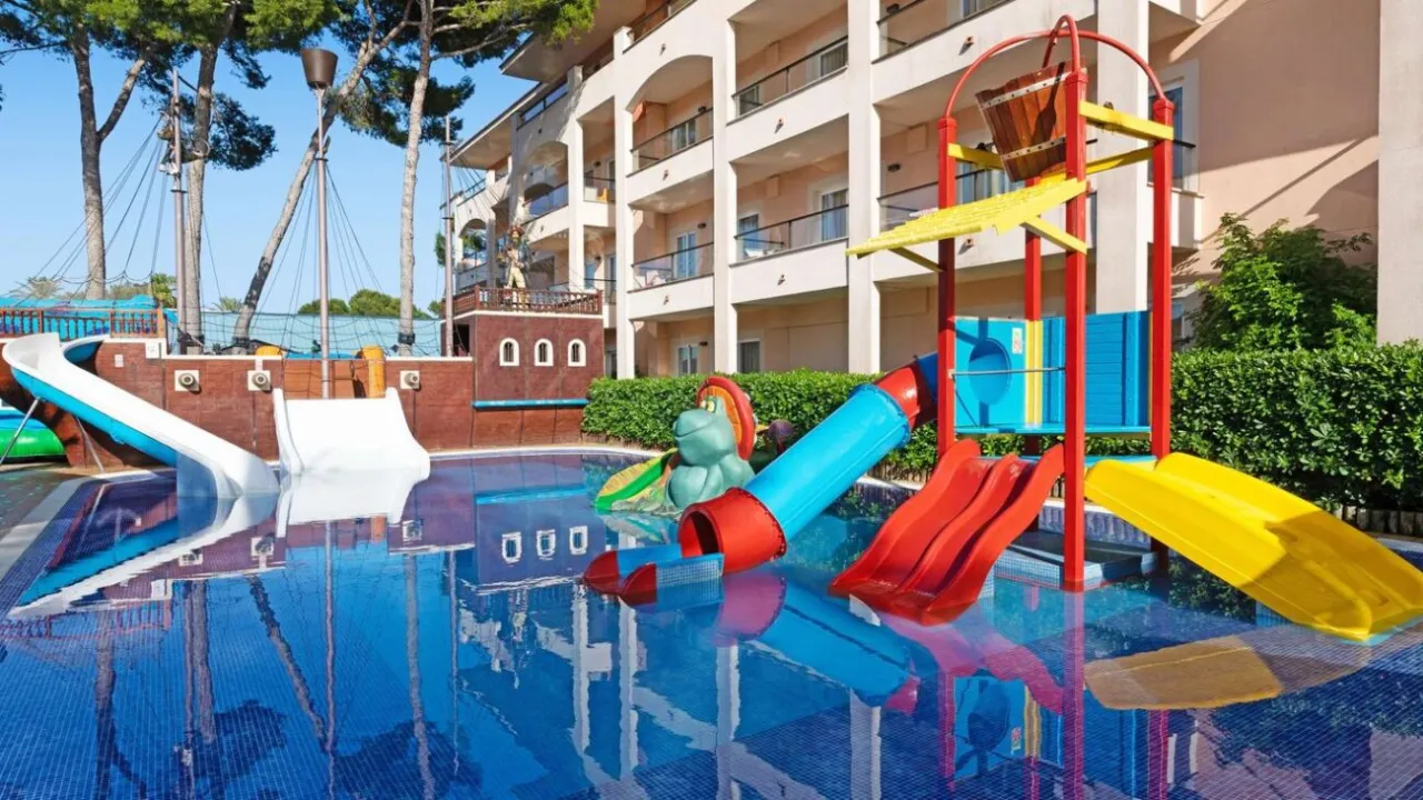 Zdjęcie Majorka z dzieckiem jaki hotel - najlepsze miejsca na rodzinne wakacje