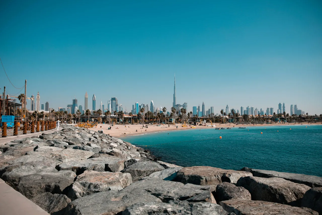 Zdjęcie Dubaj nad jakim morzem? Odkryj tajemnice Zatoki Perskiej