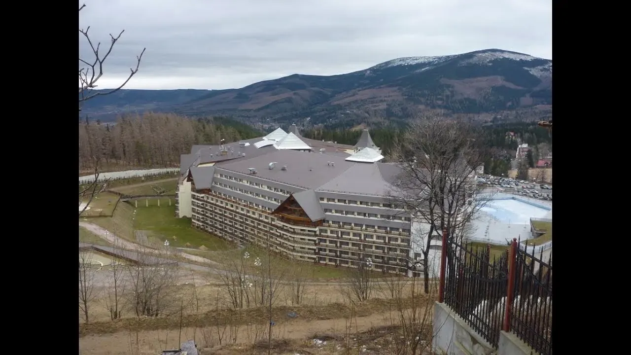 Zdjęcie Hotel Gołębiewski Karpacz - Kiedy powstał i co warto wiedzieć?
