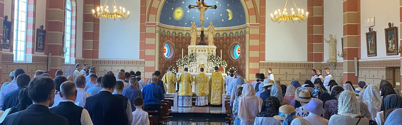 Zdjęcie Msza suma co to znaczy i dlaczego jest ważna w liturgii katolickiej