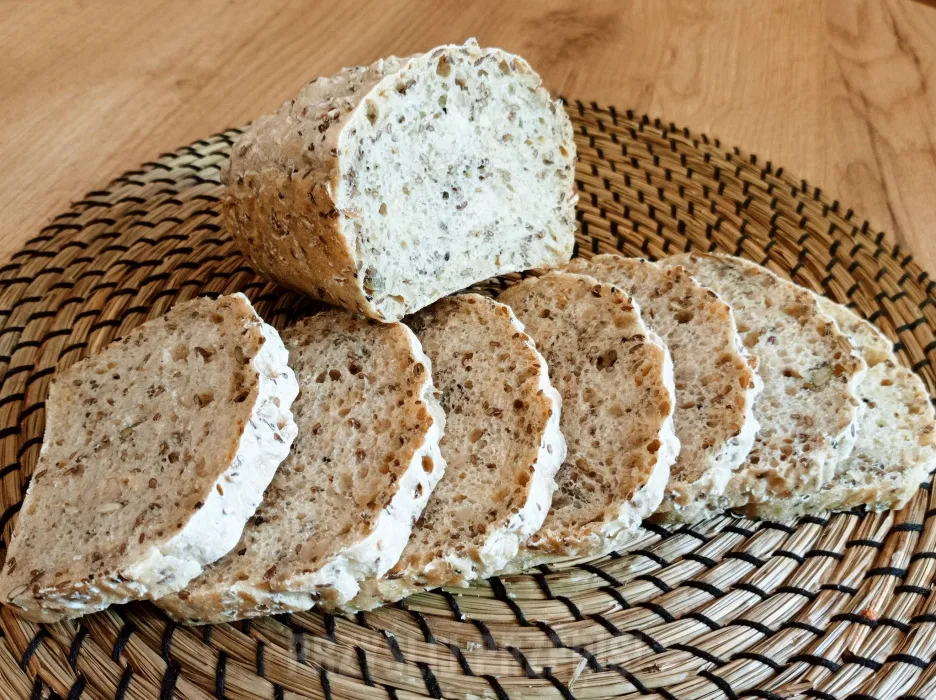 Zdjęcie Przepis na zdrowy chleb z ziarnami, który zachwyci Twoje podniebienie