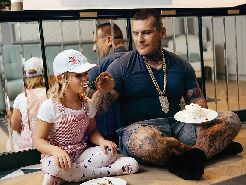 Zdjęcie Czy Popek ma dzieci? Sprawdź, co wiadomo o rodzinie kontrowersyjnego artysty
