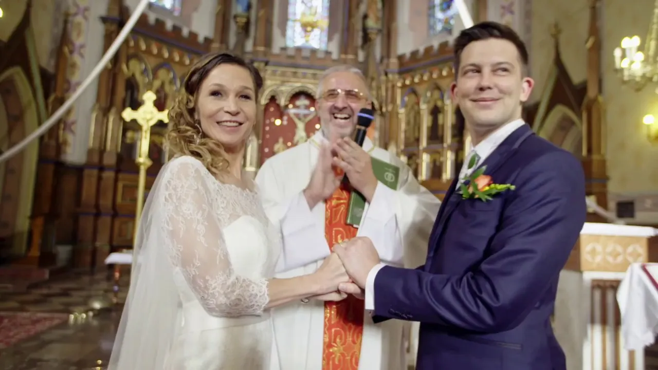 Zdjęcie I nie opuszczę cię aż do ślubu ile kosztuje? Sprawdź ceny usług weselnych