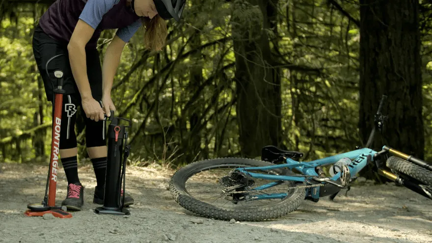 Zdjęcie Jakie ciśnienie w oponach na maraton MTB zwiększy Twoją wydajność?