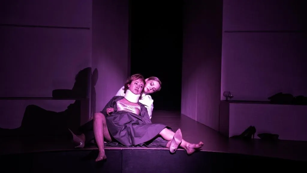 Zdjęcie Jak być kochaną w Teatrze Narodowym - emocje, miłość i trauma