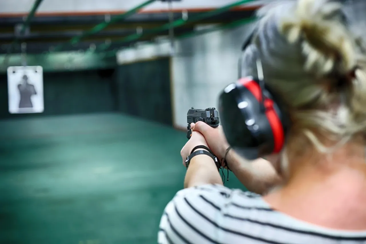 Zdjęcie Ile kosztuje strzelnica? Poznaj ceny i pakiety dla Ciebie
