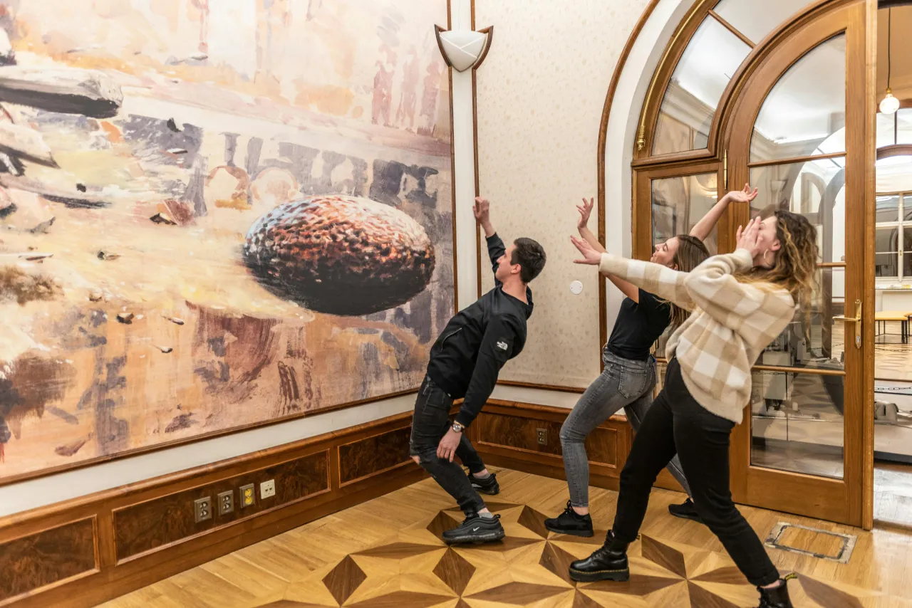 Zdjęcie Muzeum sztuki iluzji w Pradze: interaktywne doświadczenia i atrakcje