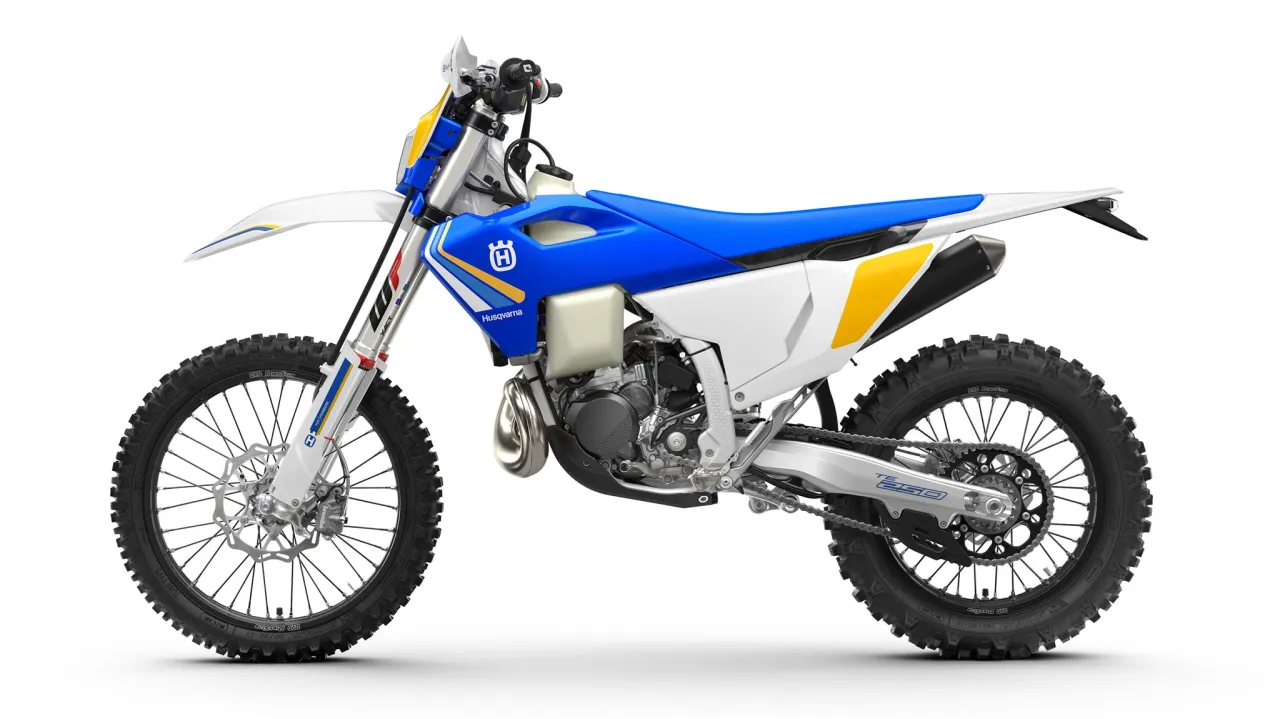 Zdjęcie Husqvarna TE 250 4T - wyjątkowe osiągi i niezawodność w enduro