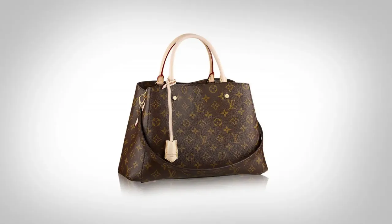 Zdjęcie Ile zarabia pracownik Louis Vuitton? Zaskakujące wynagrodzenia w modzie