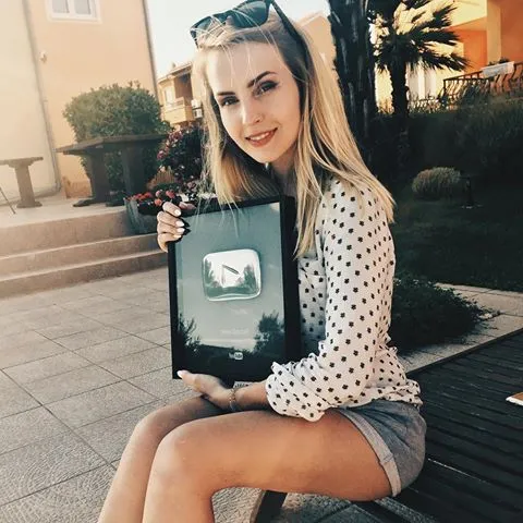 Zdjęcie Anna Szlęzak - wiek, kariera i nieznane fakty z życia aktorki