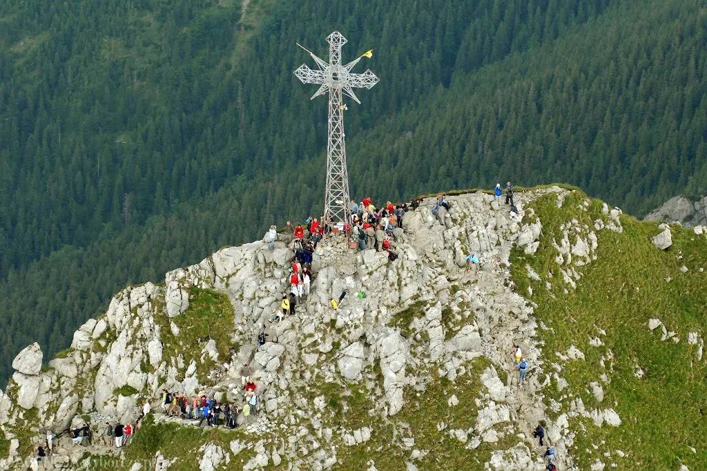 Zdjęcie Giewont ile osób zginęło? Szokujące statystyki i przyczyny tragedii