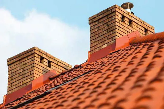 Zdjęcie Jak samodzielnie postawić komin z klinkieru: wszystkie kroki i wskazówki