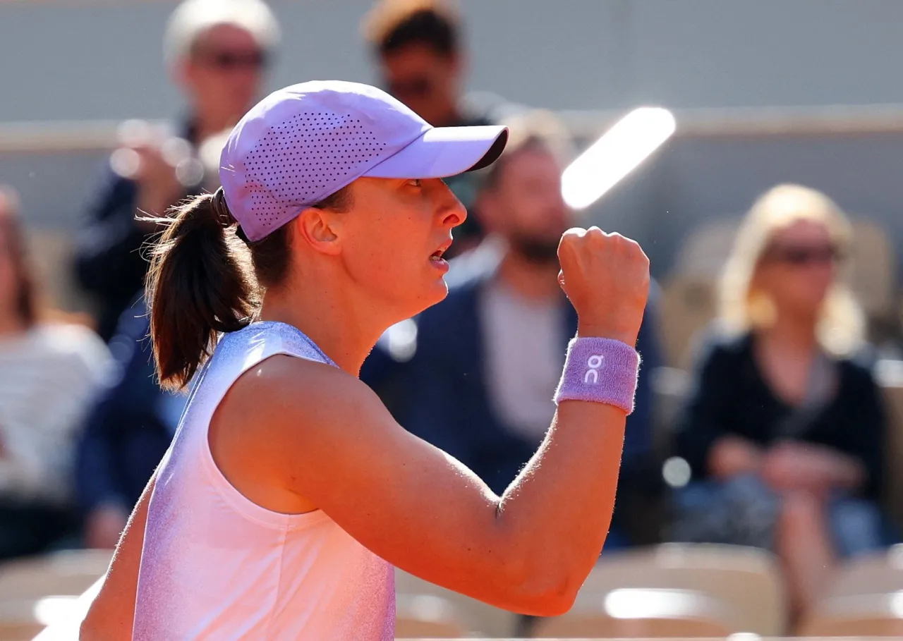 Zdjęcie Gdzie oglądać tenis Igi Świątek? Sprawdź najlepsze opcje transmisji