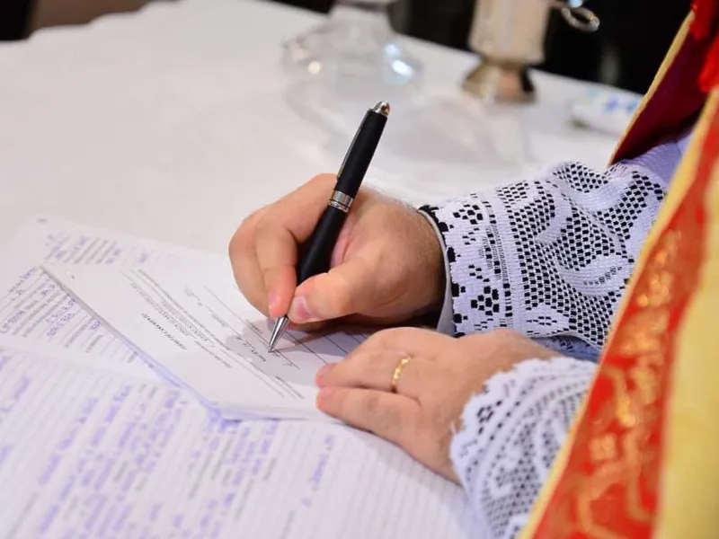 Zdjęcie Jak uzyskać odpis aktu chrztu - proste kroki i ważne informacje