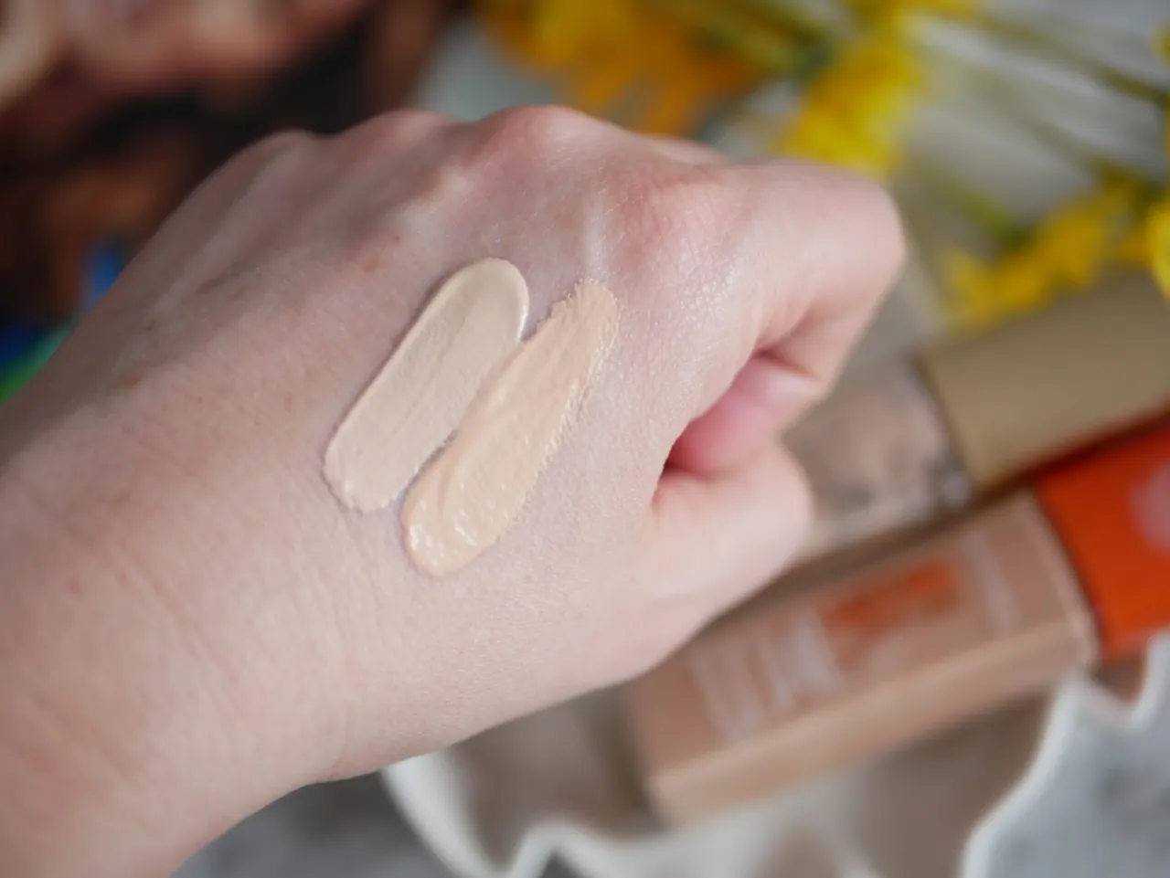 Zdjęcie Rimmel podkład rozświetlający – odkryj jego wyjątkowe właściwości i kolory