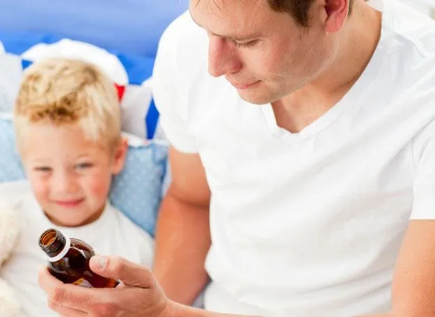 Zdjęcie Co lepsze na gorączkę: paracetamol czy ibuprofen? Sprawdź skuteczność