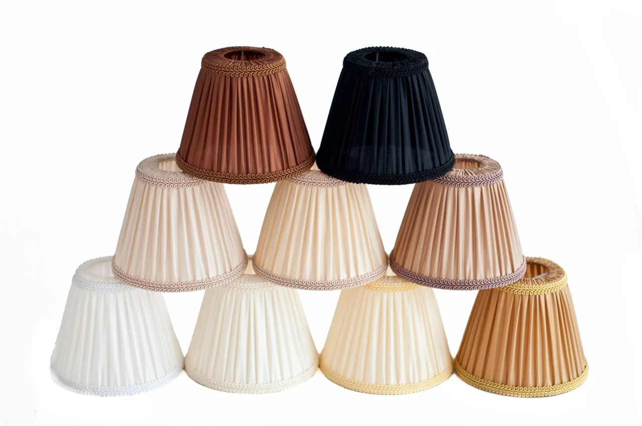 Zdjęcie Rodzaj abażuru w krzyż&oacute;wce? Klosz i inne gotowe hasła!