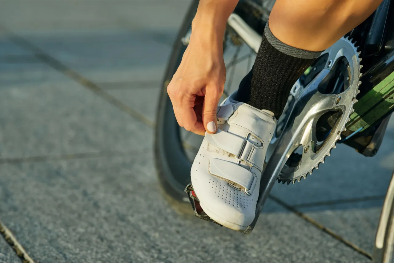 Zdjęcie Jakie buty na rower wybrać, aby uniknąć niewygody i kontuzji?