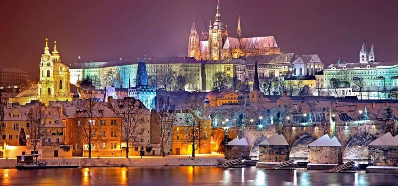 Zdjęcie Co warto przywieźć z Czech? Odkryj unikalne pamiątki i smaki