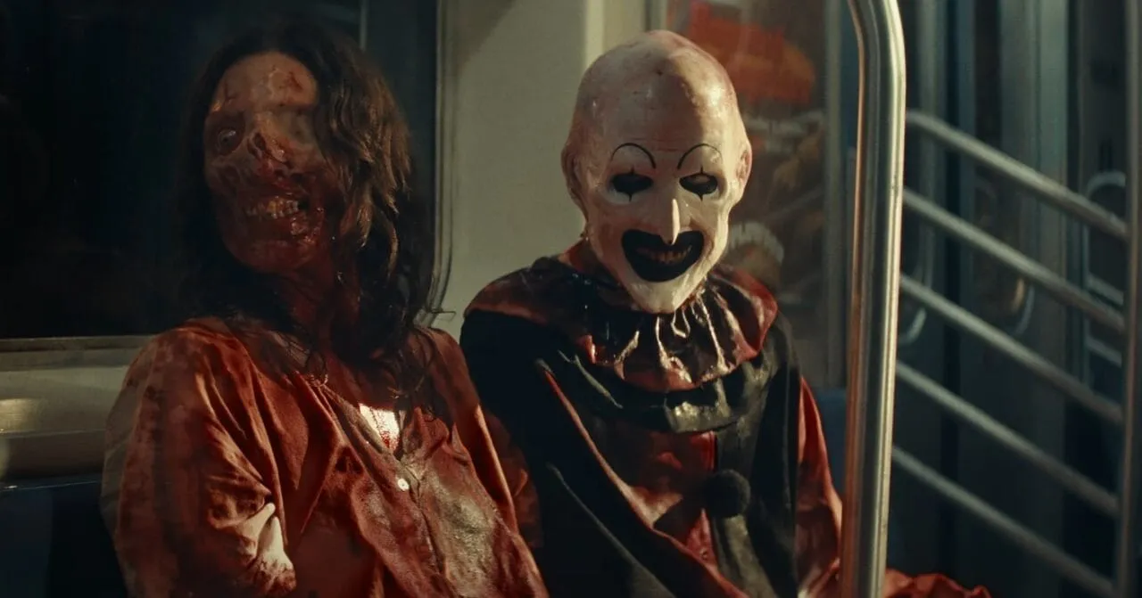 Zdjęcie Terrifier 3: Hit czy Kit? Co mówią krytycy i widzowie o filmie?