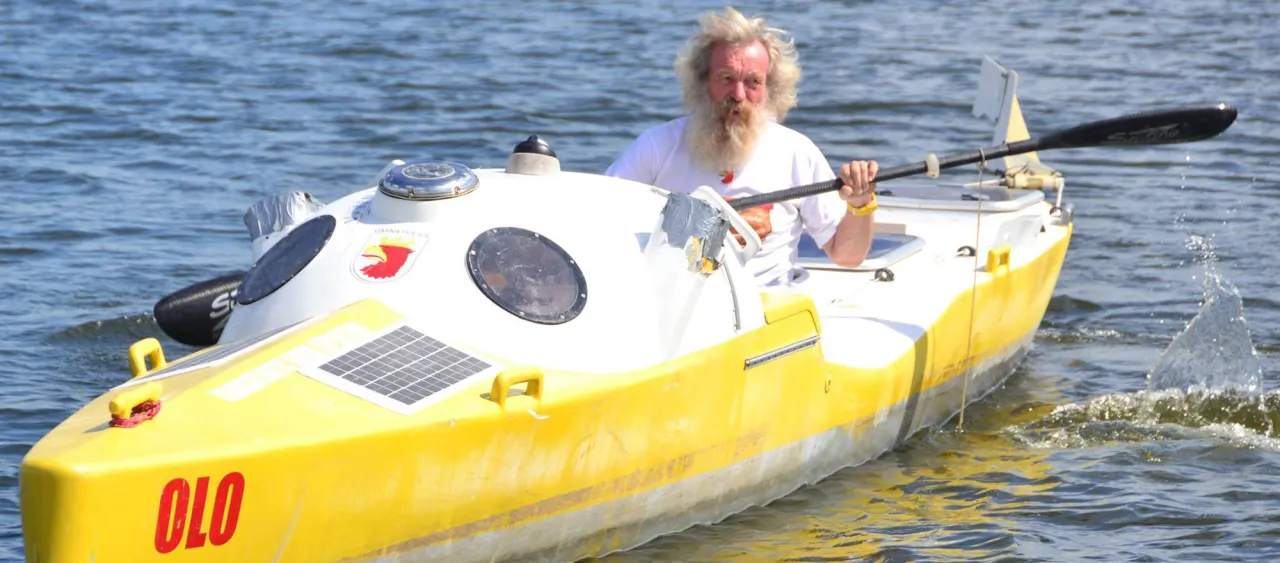 Zdjęcie Czubaszek dowcip o kajakach – śmieszne i niegrzeczne żarty, które rozbawią