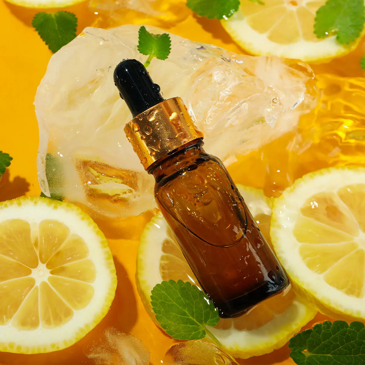 Zdjęcie Czy serum z witaminą C można stosować codziennie? Odkryj prawdę o bezpieczeństwie
