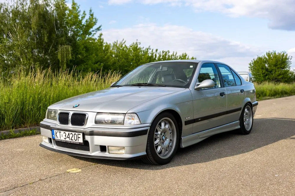 Zdjęcie Ile kosztuje nowe bmw m3? Zaskakujące ceny i opcje do wyboru