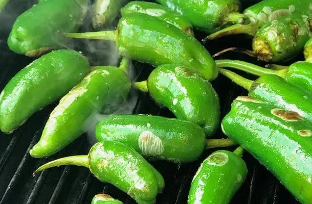 Zdjęcie Padr&oacute;n z grilla: Sekrety hiszpańskiej ruletki i idealny przepis