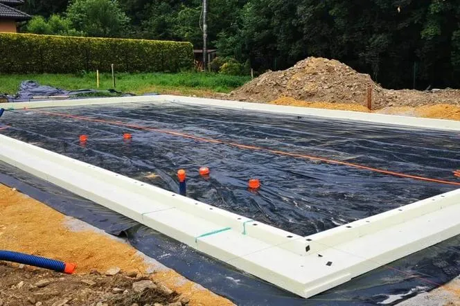 Zdjęcie Styrodur pod płytę fundamentową: klucz do energooszczędnego domu