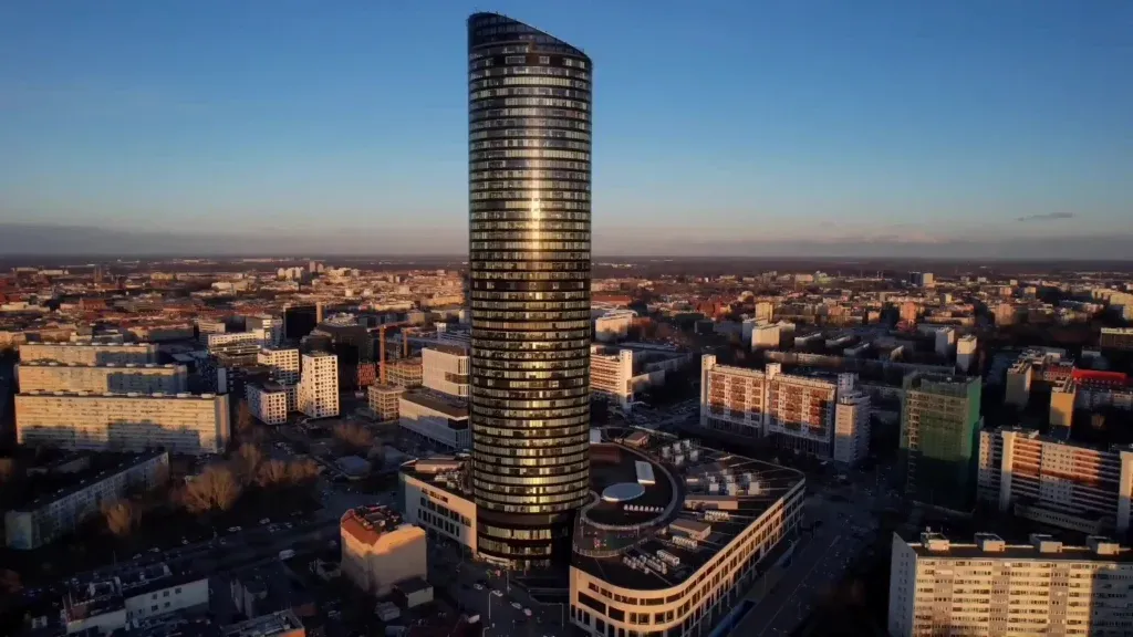 Zdjęcie Kiedy wybudowano Sky Tower? Odkryj fascynującą historię budowy