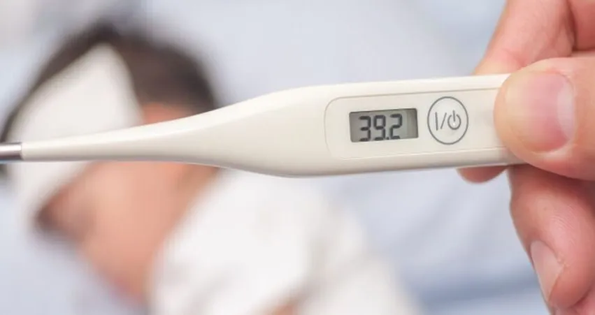 Zdjęcie Temperatura 38 u dziecka - poznaj zasady bezpiecznego wyjścia na dwór