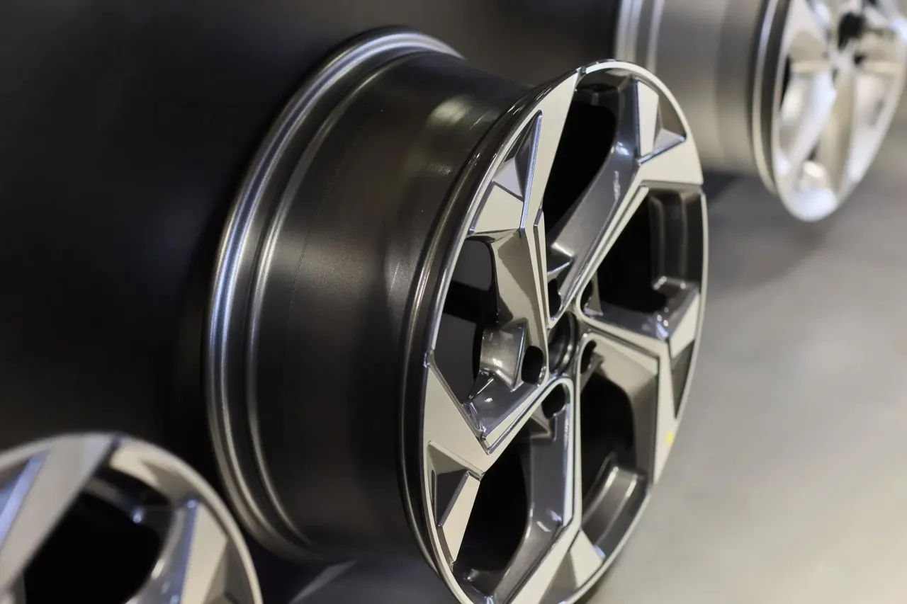 Zdjęcie Jaka opona na felge? Kluczowe wskazówki, aby uniknąć błędów