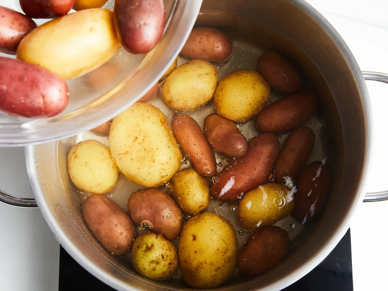 Zdjęcie Wie lange vorwiegend festkochende Kartoffeln kochen – Tipps für perfekte Ergebnisse