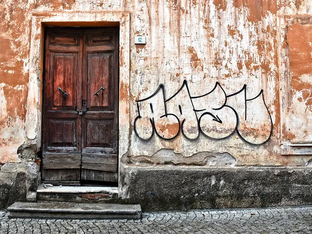 Zdjęcie Czy graffiti to rodzaj współczesnego malarstwa czy wandalizm?