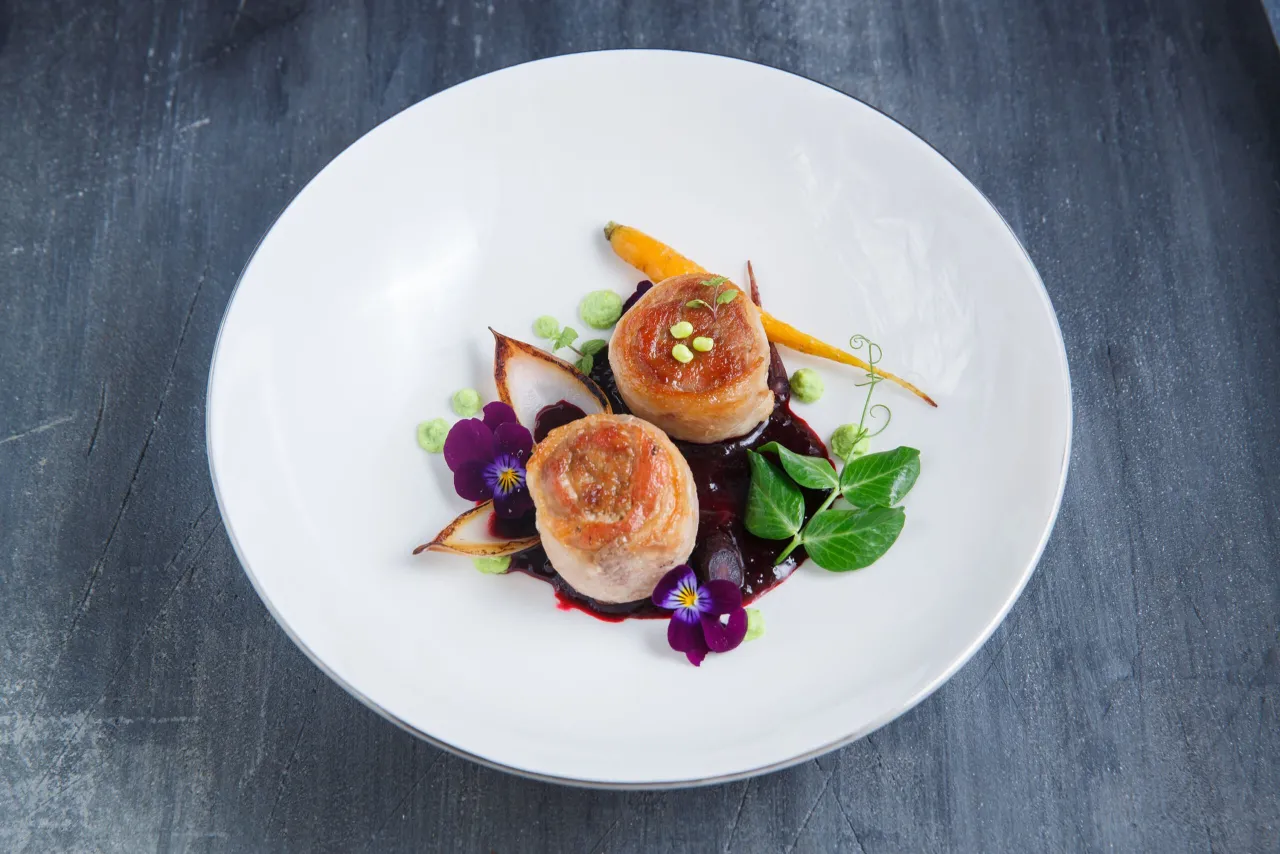 Zdjęcie Gdzie zjeść w Ciechocinku? Odkryj najlepsze restauracje i smaki