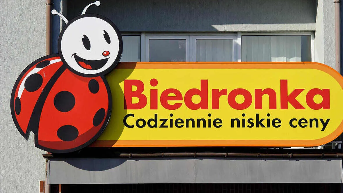 Zdjęcie Czy w Łebie jest Biedronka? Sprawdź, gdzie ją znajdziesz!