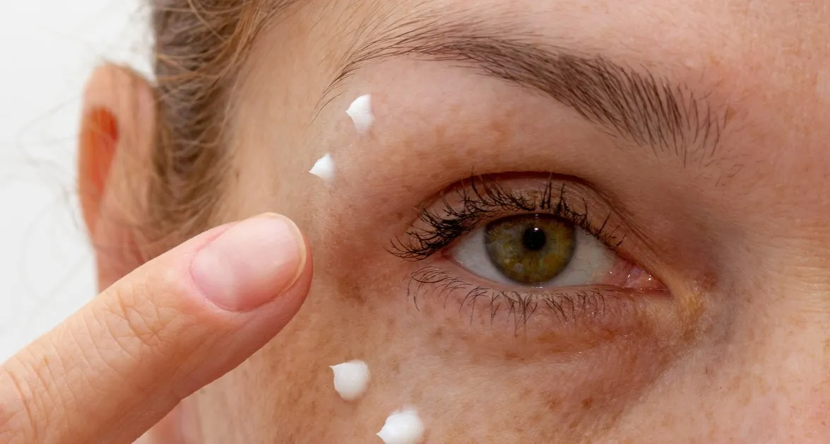 Zdjęcie Jak pozbyć się pryszcza który jeszcze nie wyszedł i uniknąć blizn