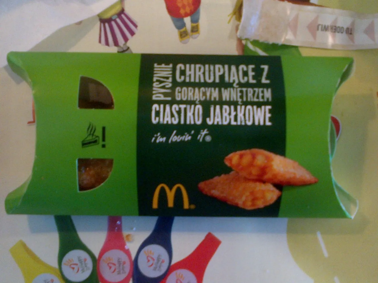 Zdjęcie Ile kalorii ma ciastko jabłkowe z McDonald's? Zaskakujące fakty!