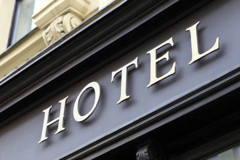 Zdjęcie Czym się różni hotel od hostelu? Kluczowe różnice, które musisz znać